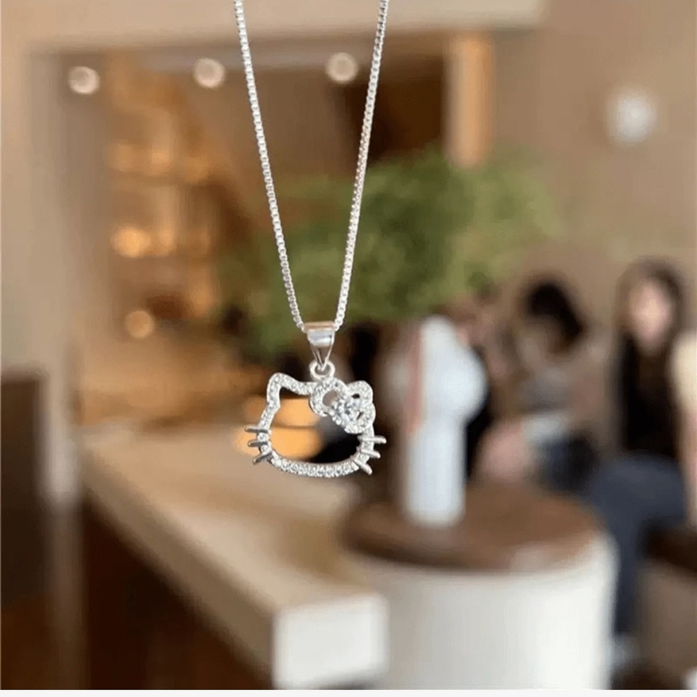 Hello Kitty Pendant Necklace
